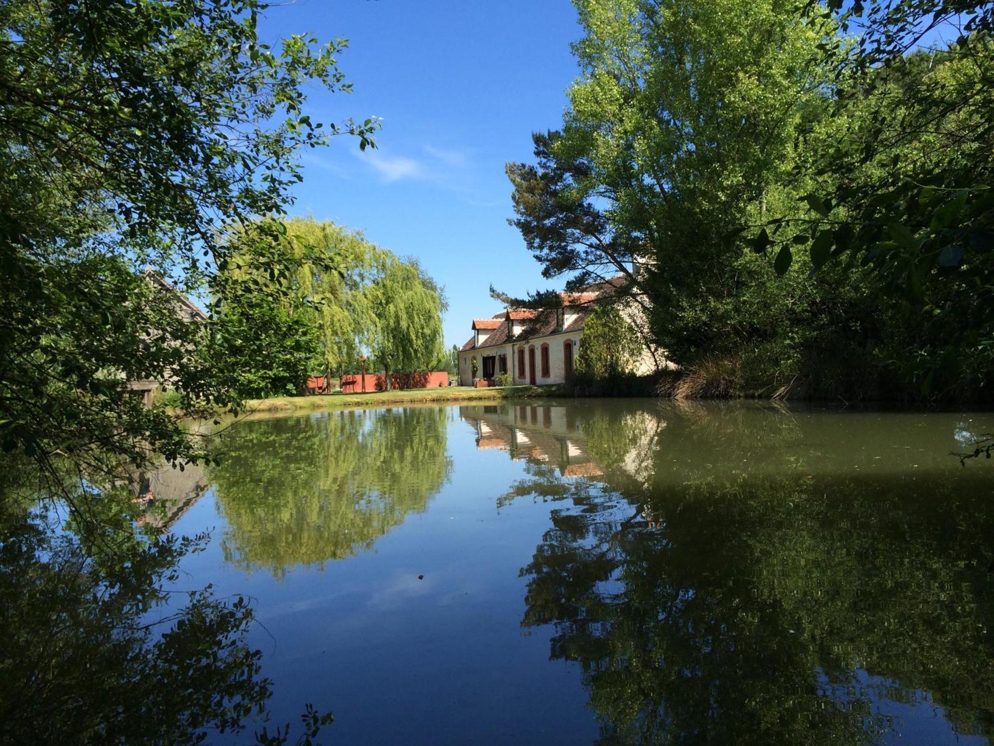 Chambre D'Hotes Le Grand Fourneau Lassay-sur-Croisne Zewnętrze zdjęcie